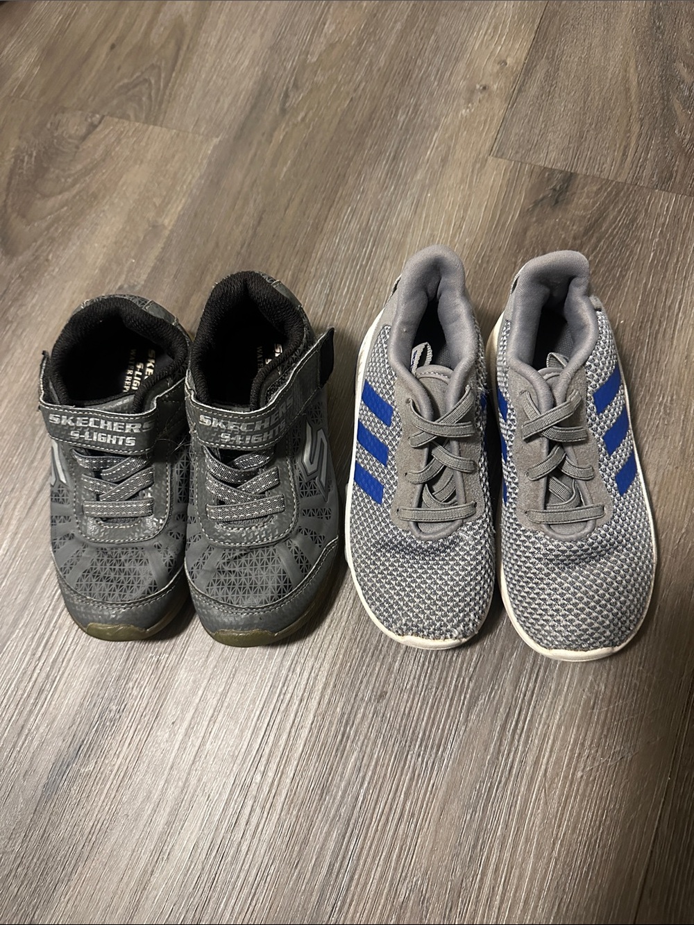 Boys Sneakers size 10